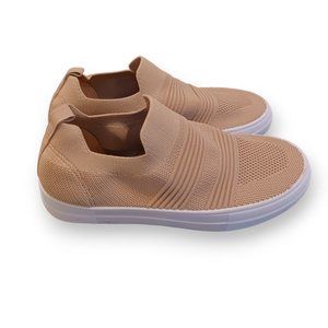 NWT Madden Girl Women's Bravee Blush Knit 8 M US